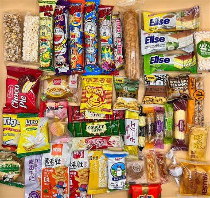 64pcs Asian snacks 2 drinks Exotic premium snacks Etsy