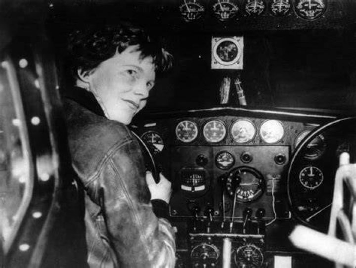 Amelia Earhart's Mother and Sister Muriel