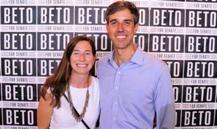 Amy Hoover Sanders Wiki (Beto O'Rourke's Wife), Bio, Age, Height, Net