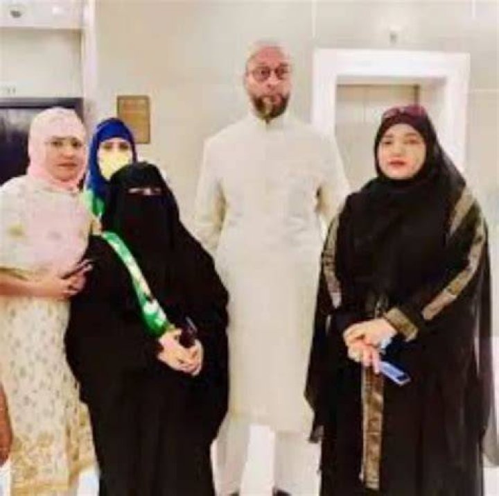 Asaduddin Owaisi Age, Wife, Children, Family, Biography & More Famous