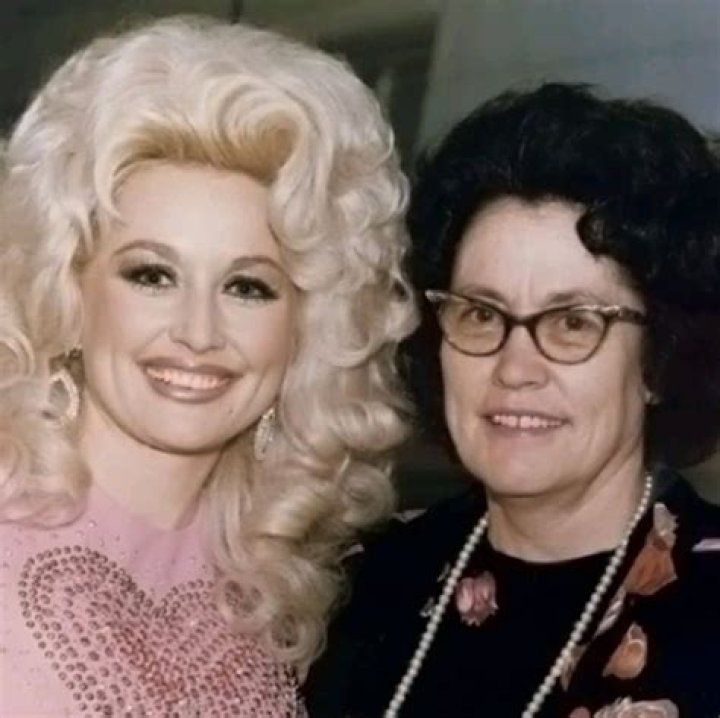 Avie Lee Owens cause of death What happened to Dolly Parton's mother?