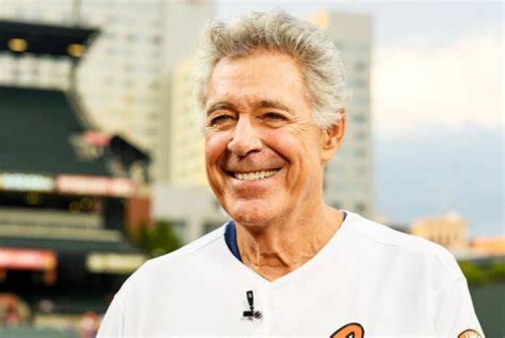 Barry Williams Net worth, Age Kids, BioWiki, Wife, Weight 2024 The