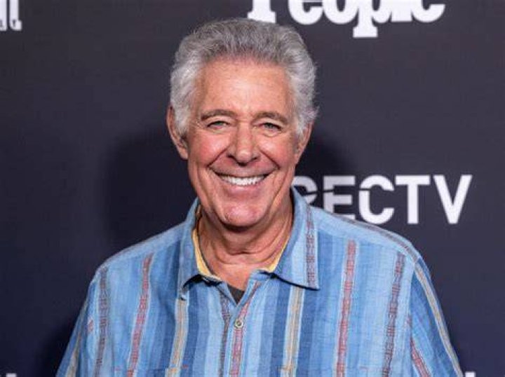 Barry Williams Net Worth, Salary, Age, Height, Bio, Family, Career