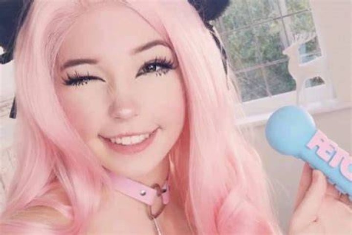 Belle Delphine / belle.delphine / belledelphine leaked nude photo 0022
