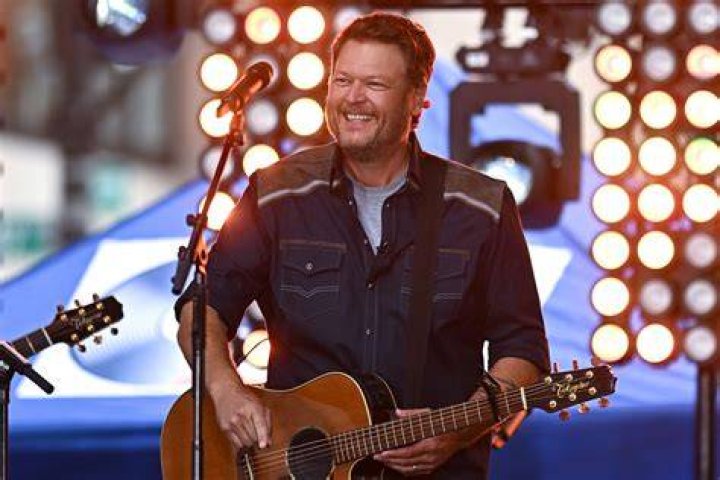 Blake Shelton Invites NBC's The Voice Contestant Gwen Sebastian On Tour