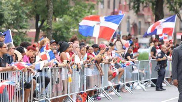 Boston&rsquo;s Dominican parade 2.7 miles of music, marching, and mu&ntilde;ecas