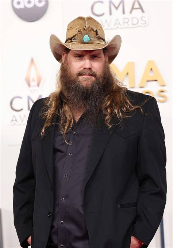 Chris Stapleton's Oldest Kids Attend Super Bowl 2023 to Watch Dad Sing