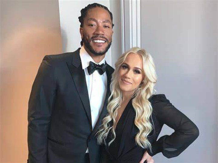 Derrick Rose Marries Longtime Girlfriend With Former Bulls Teammate