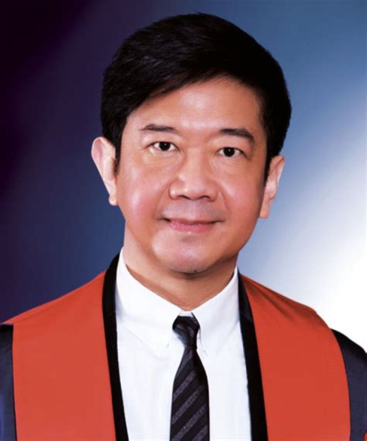 Dickson Poon Prestige Online Taiwan