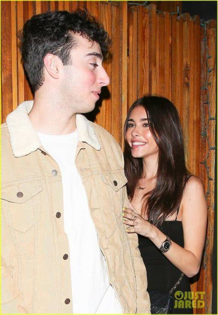 Get The Scoop: Madison Beer's Boyfriend Revealed!
