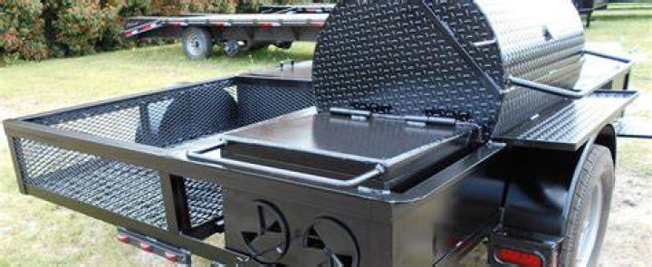 Gooseneck trailer hitch BBQ pit for sale in Montgomery, TX 5miles