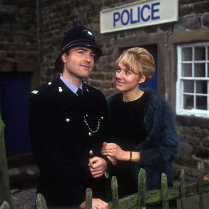 Heartbeat star wears offensive badge with the C word to a press night