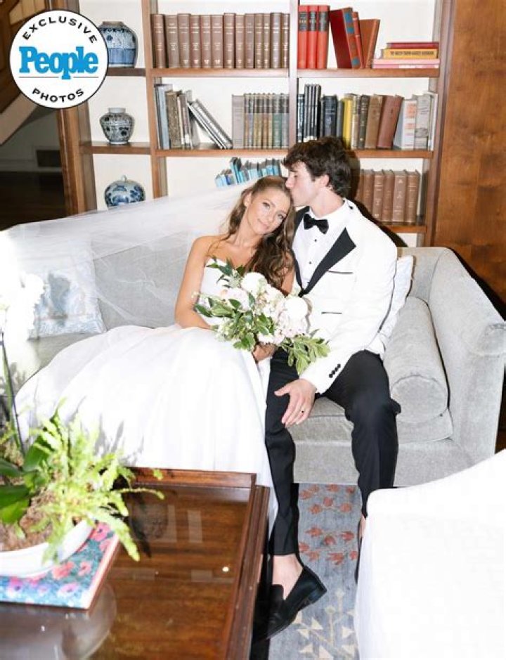 Inside Emma Portner&rsquo;s Wedding And Divorce With Elliot Page