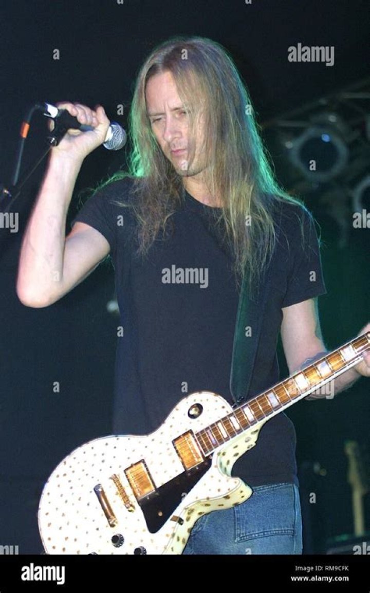 Jerry cantrell hires stock photography and images Alamy
