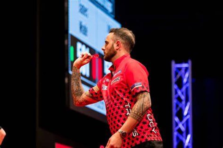 Joe Cullen through to PDC Home Tour semifinals Express & Star