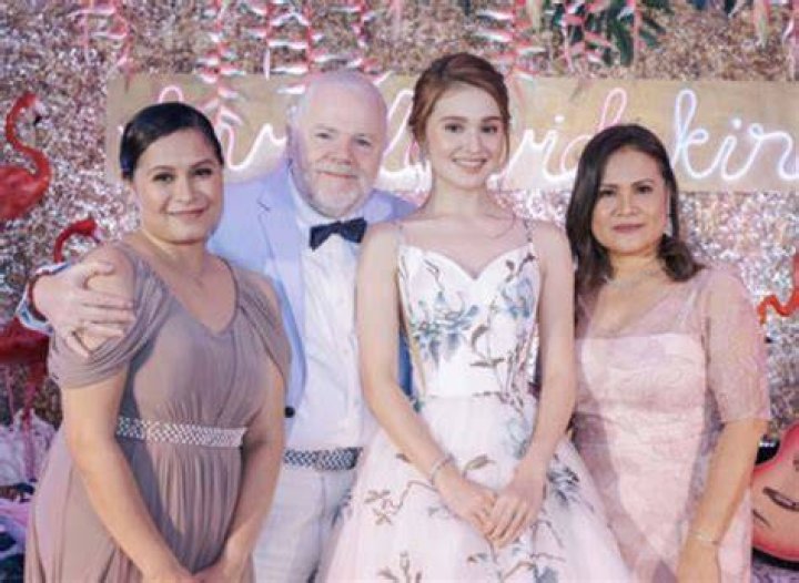 Kira Balinger Parents Who Are Vicky Balinger And Tony Balinger?