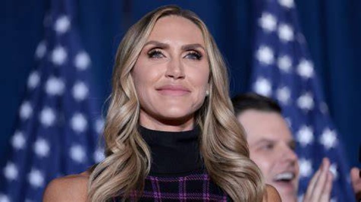 Lara Trump hits the campaign trail in Ohio; praises handling of Iran