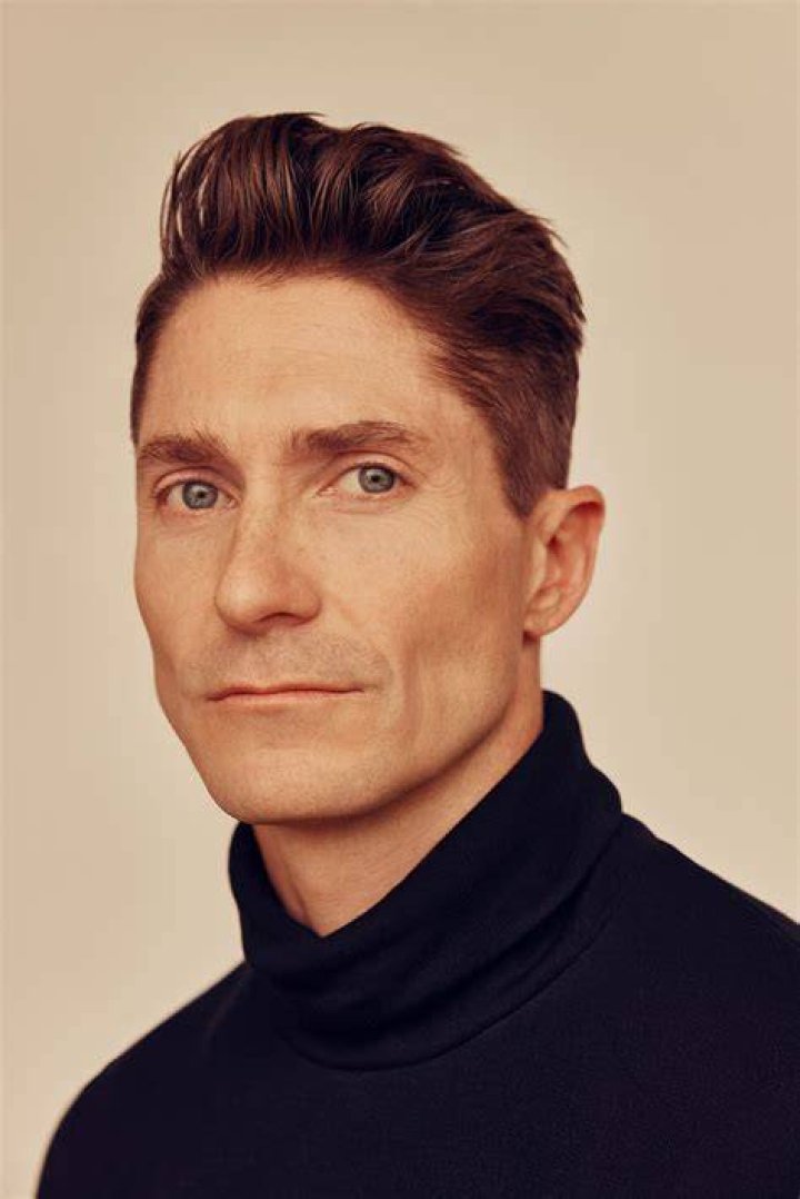 Matthew MacCaull Short Straight Hairstyle
