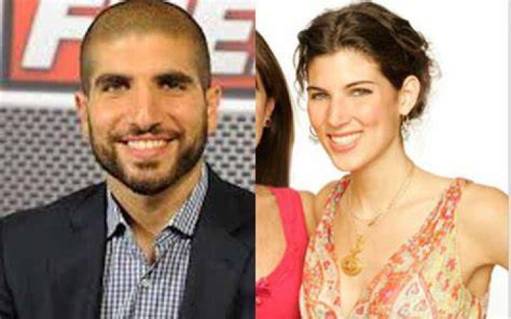 Meet Ariel Helwani Wife Jaclyn Stein. His Net Worth