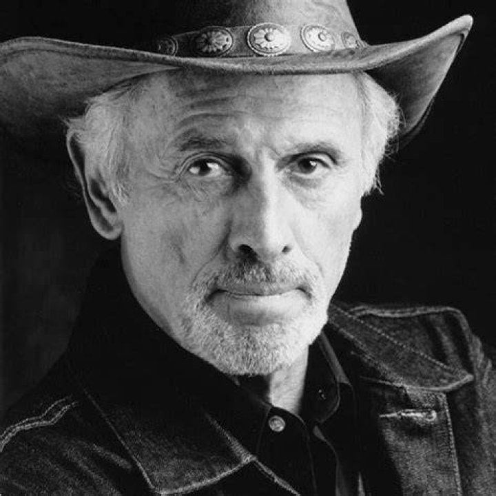 Michael Forest Net Worth 2024 Wiki Bio, Married, Dating, Family