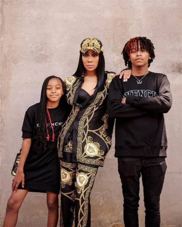MONICA, TOYA JOHNSON, AND KIDS SUPPORT ROMELO HILL AT BASKETBALL GAME