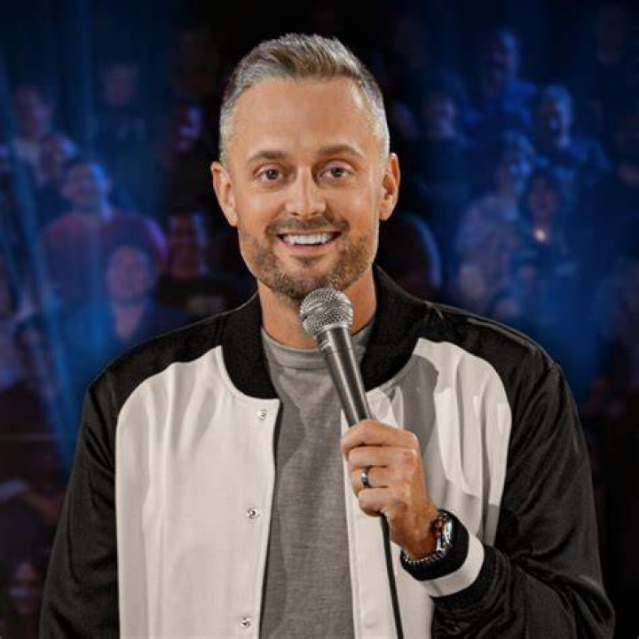 Nate Bargatze's wife, Laura Bargatze Age, career, profiles, net worth