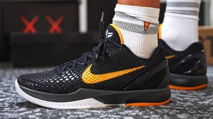 Nike Kobe 6 Black Del Sol vs Nike Kobe 6 BHM Black History Month SBD