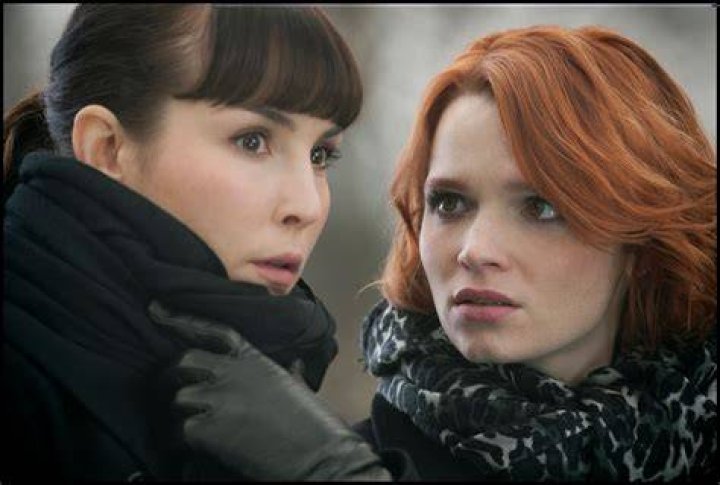 Noomi Rapace and Rachel McAdams at an event for Sherlock Holmes A Game