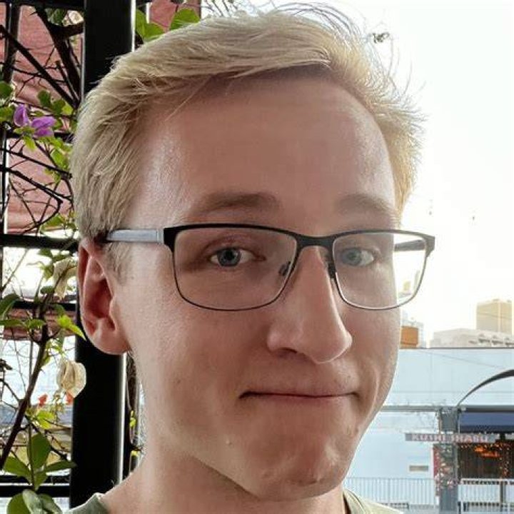Nux Taku face reveal r/NuxTakuSubmissions