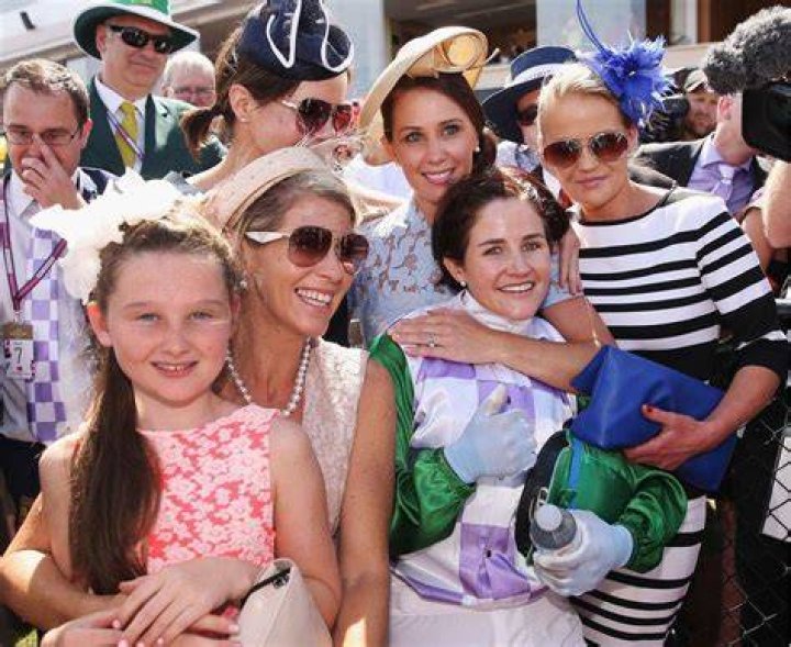 Payne family story captivates Australia after Melbourne Cup win BBC News