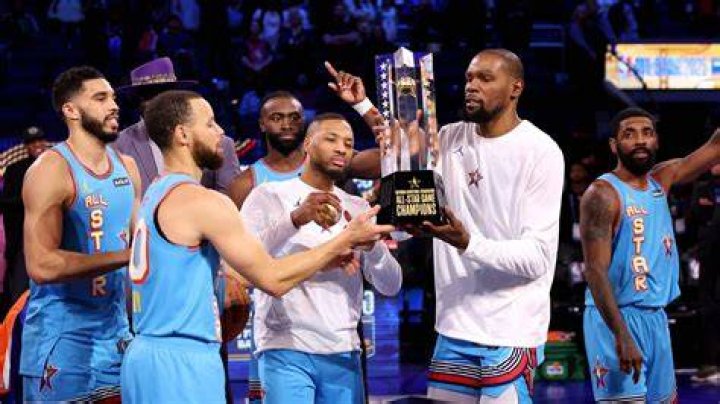 Pin by NBA on AllStar Kicks Nice shoes, Ankle sneakers, Sneakers nike