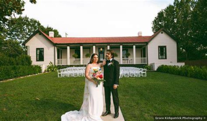 Real Wedding Andrea & Drew Exquisite Weddings Wedding, Real