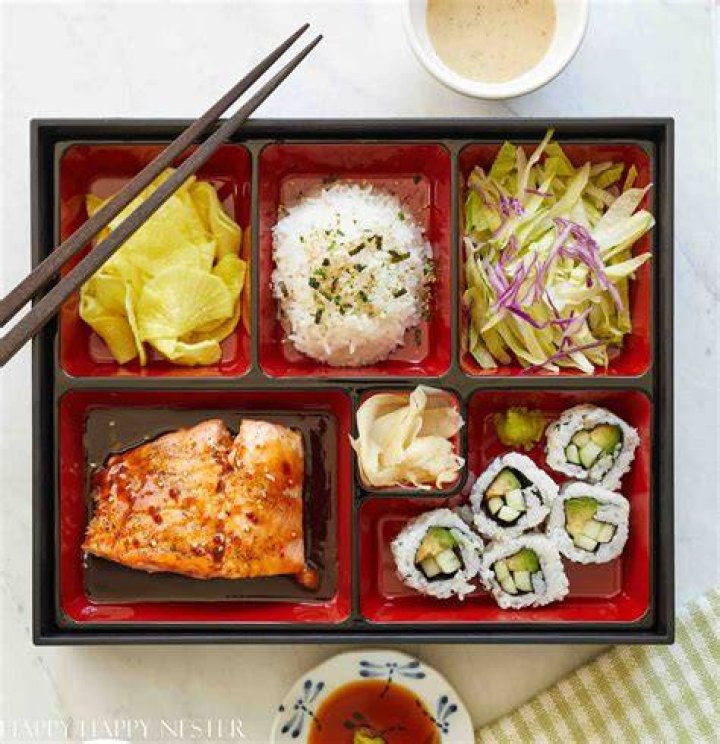 SALMON BENTO BOX Bento Sushi CA