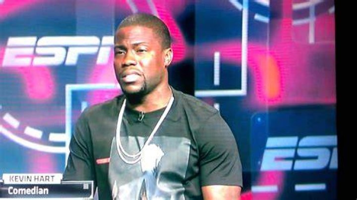 sportscenter &bull; Kevin Hart & 6&prime;4&Prime; Cameron Brink 📸 (via cameronbrink22