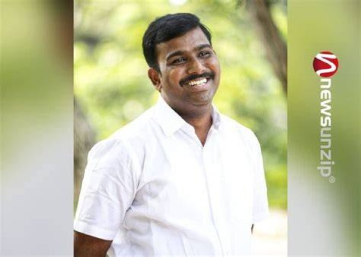 Tamilan Prasanna (DMK MLA) Wiki, Age, Wife, Children, Biography & More