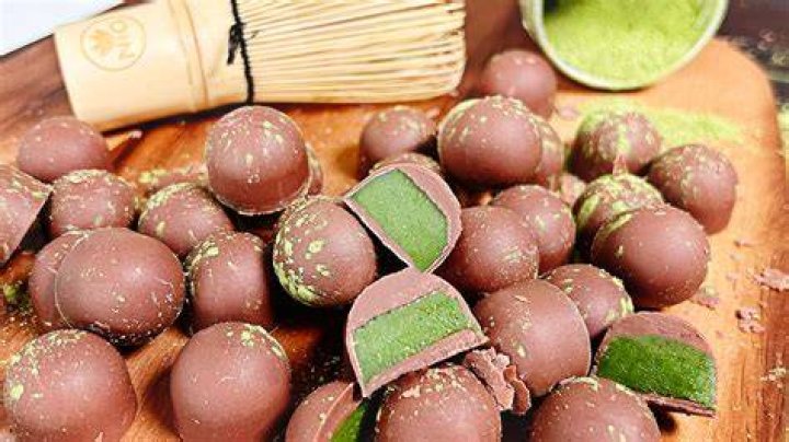 The BEST Matcha Mochi Chocolate Chip Cookies One Happy Bite