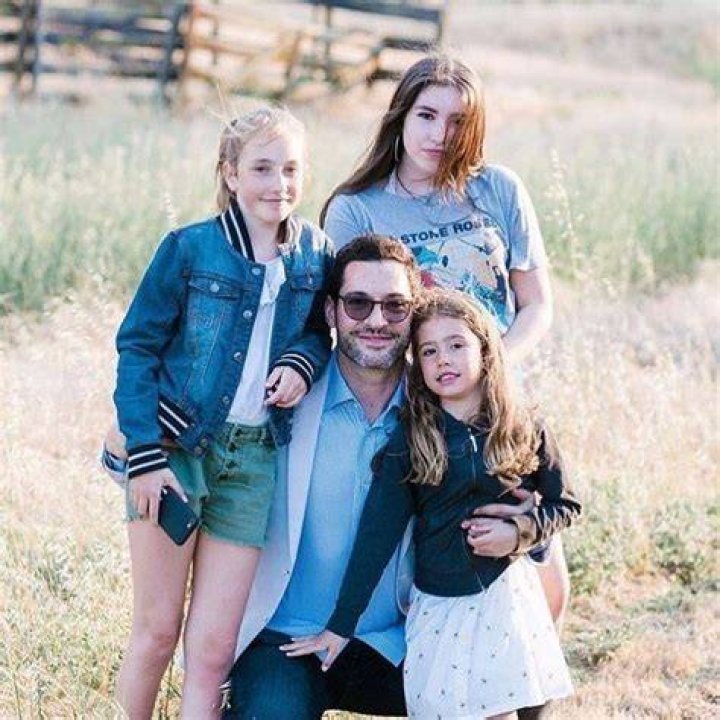 Tom Ellis Family Wife, Kids, Siblings, Parents. Who Are His Relatives?