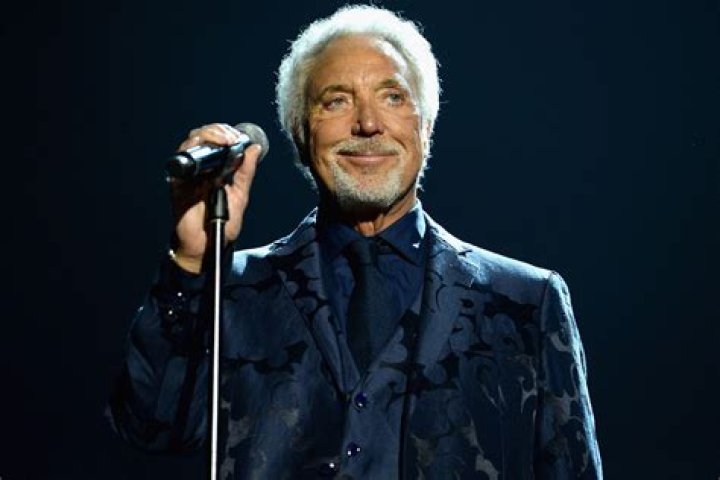 Tom Jones Tom Jones The Legendary And Ultimate Welsh Singer Udiscover