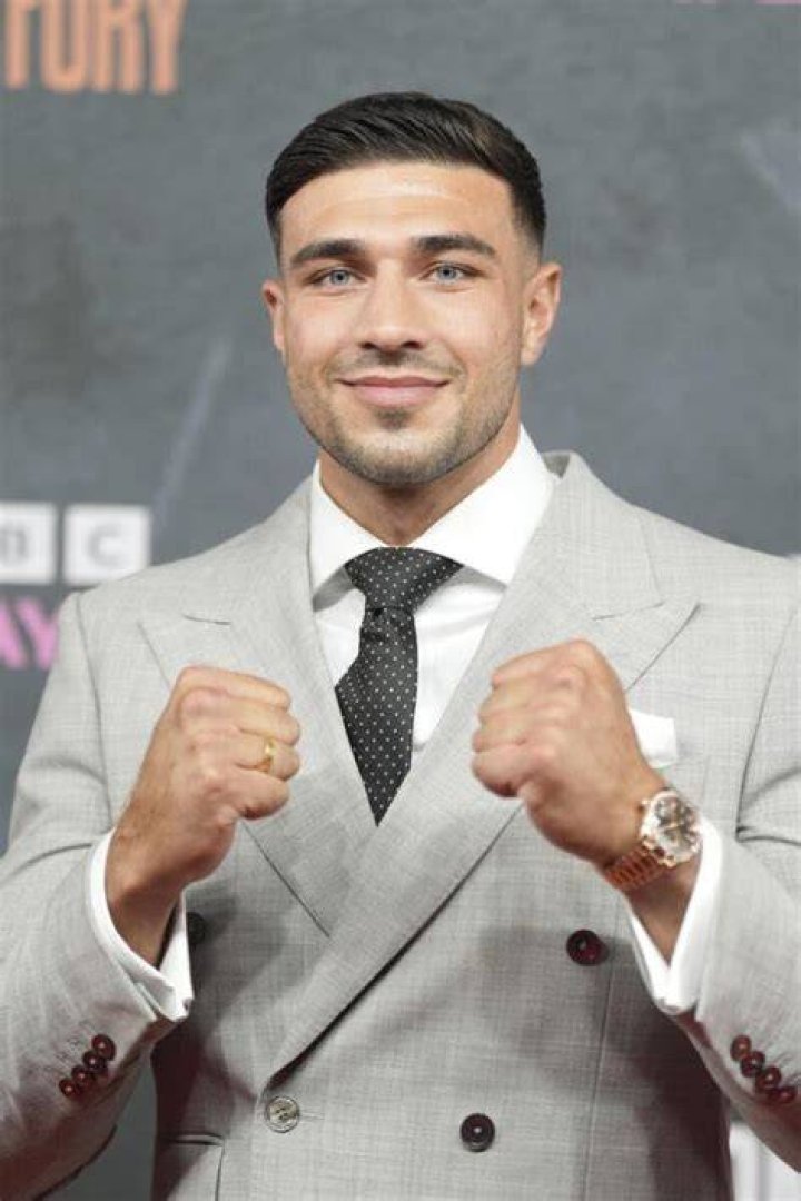 Tommy Fury's net worth as earnings set to explode after Jake Paul fight