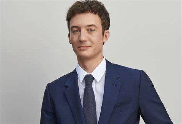 Uncover The Secrets: Frederic Arnault's Marital Bliss