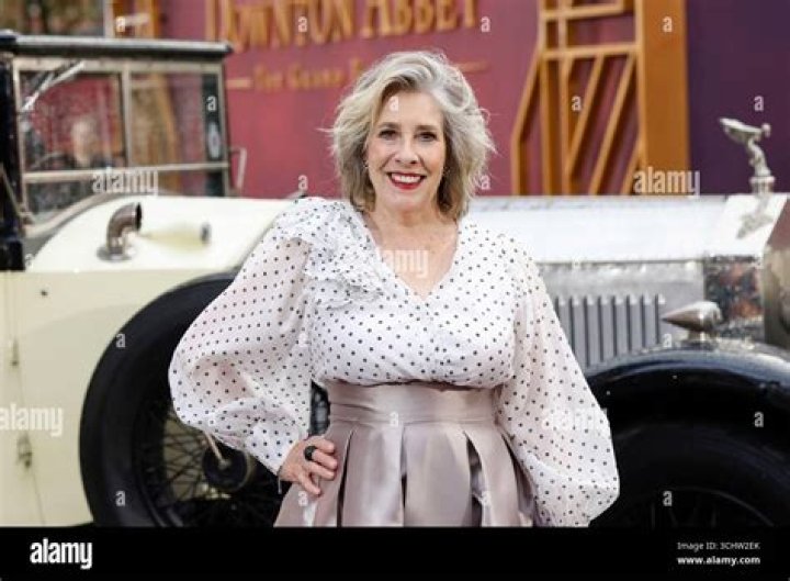 Unveiling The Enigmatic World Of Phyllis Logan
