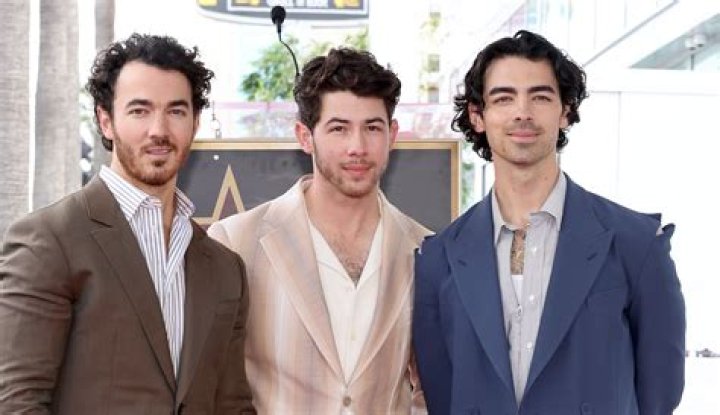 Unveiling The Net Worth Secrets Of The Jonas Brothers' Eldest: Kevin Jonas