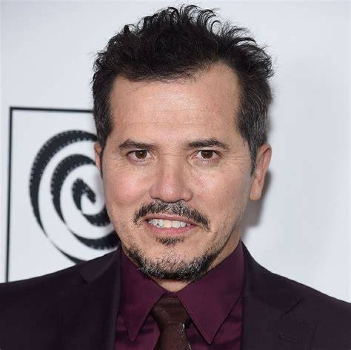 What is John Leguizamo's ethnicity? 'Encanto' star calls out colorism