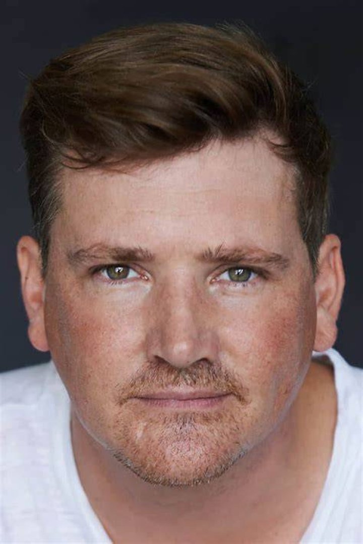 William Lee Scott Bio, Age, Height, Family, Wife, Movies and Net Worth.